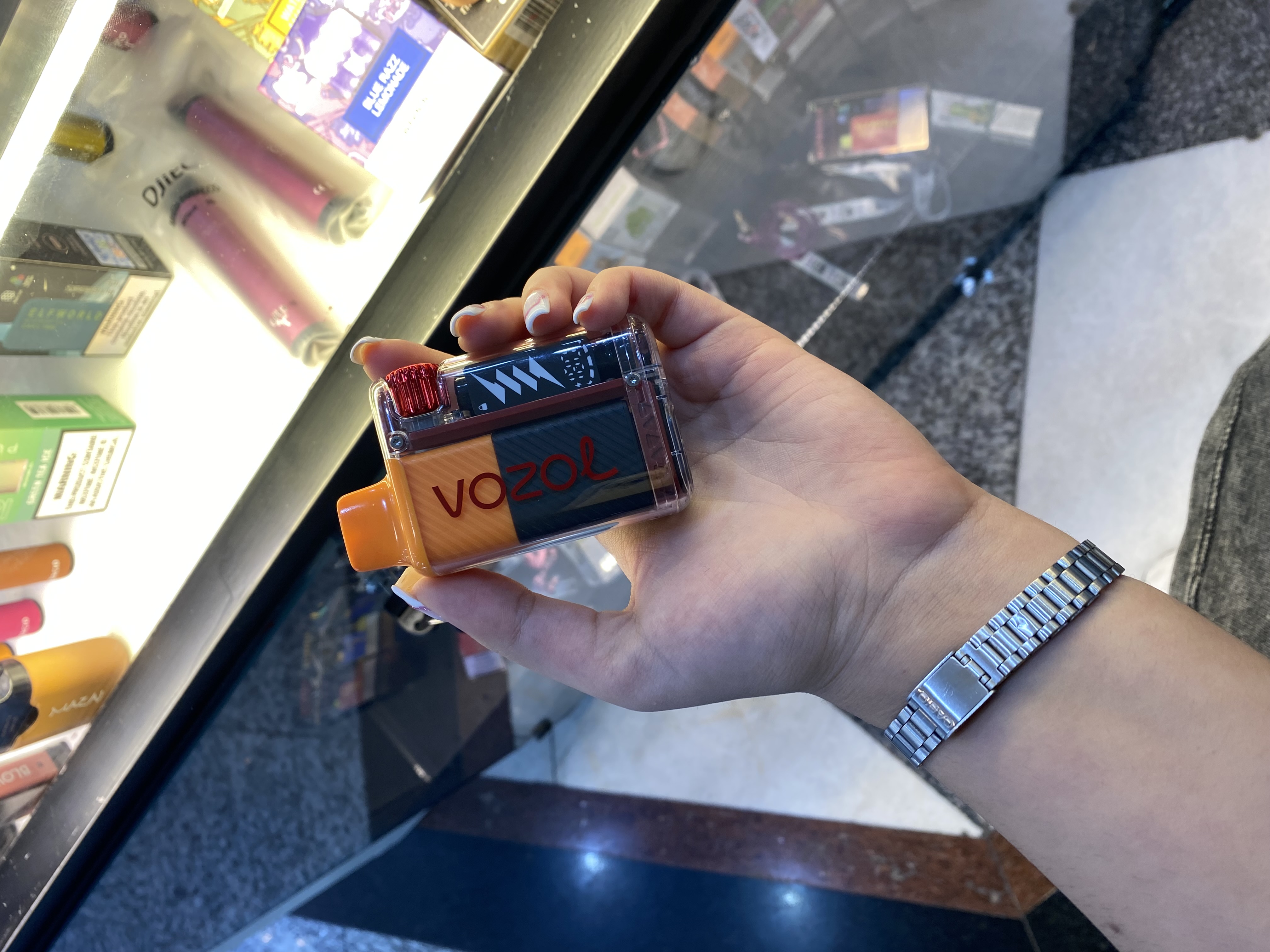 پاد یکبار مصرف از برند vozol